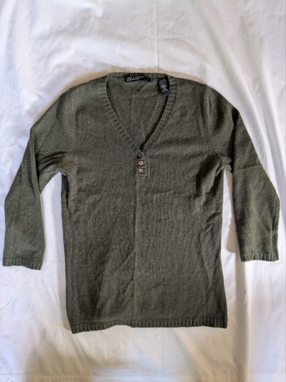 Lord & Taylor Olive Green V-Neck Cashmere Sweater Size XS